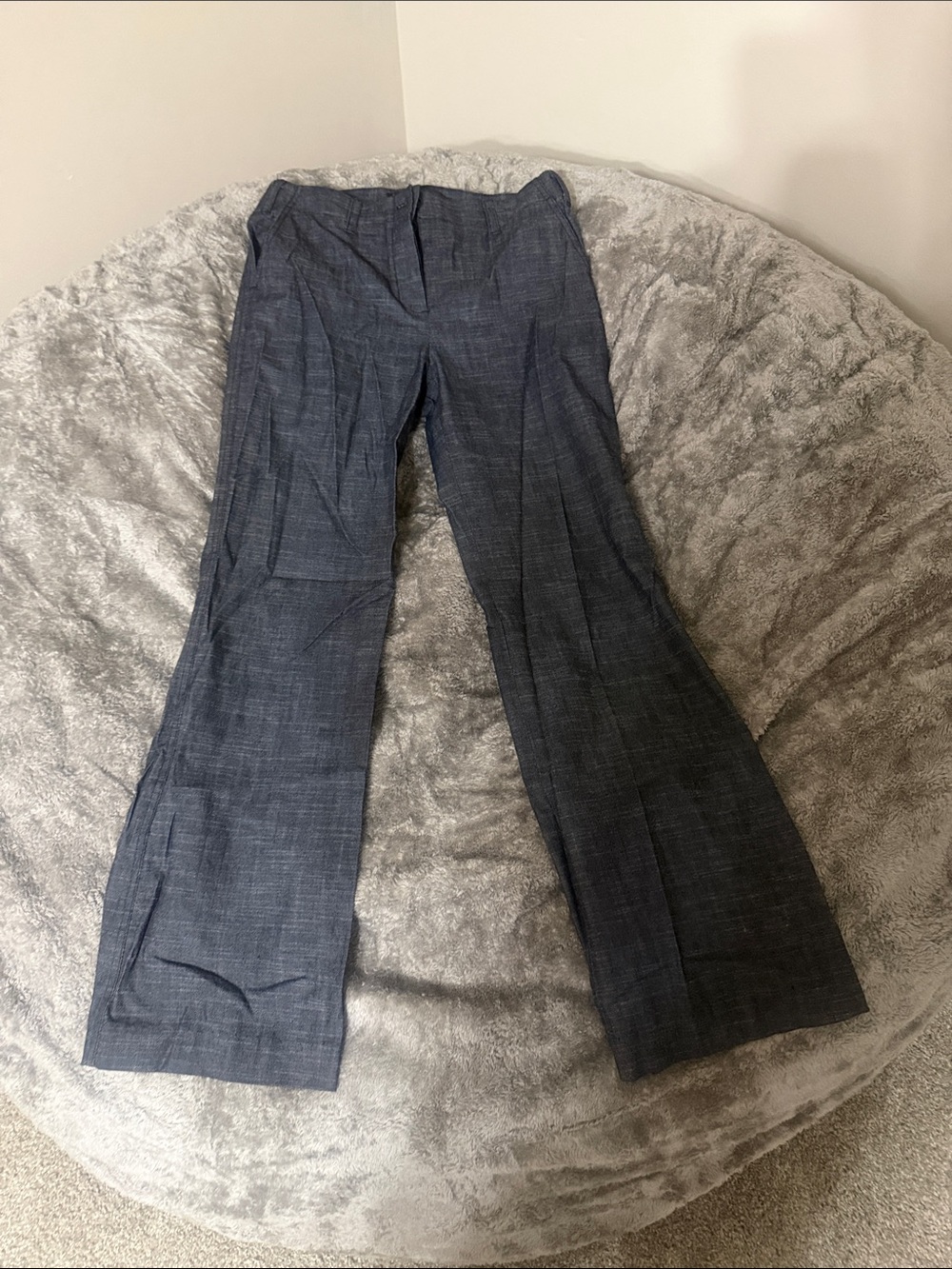 Women’s size 6 Kenneth Cole Dark Chambray Waistband Pants